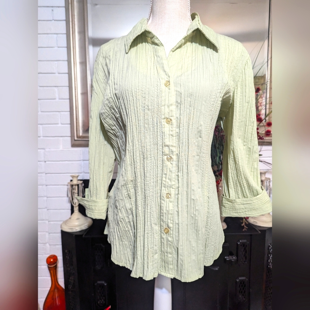 🔥Apt 9 Scrunched Button Up Top
